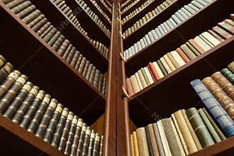 Corner bookshelf - low angle