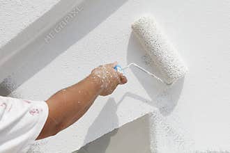 Decorator painting wall