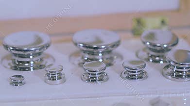 Calibration Scale. Electronic scale calibration procedure. Weighing scale calibration