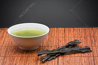 Kombu broth