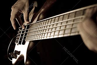 Bass guitar