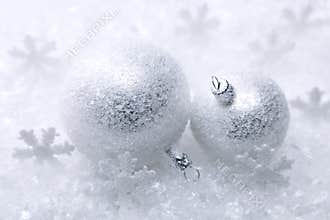 Two christmas balls