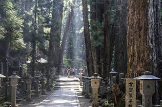 Way through  Okunoin cemetery at Koyasan, Japan.