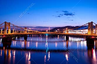 Pittsburgh Skyline: Andy Warhol Bridge