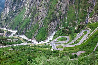 Pass the Great St Bernard