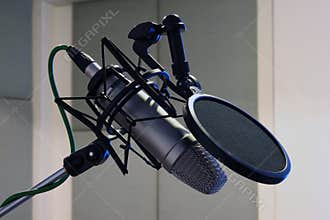 Studio microphone