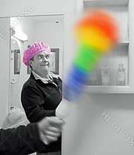Joke vibrating motorised duster prank