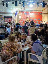 people enjoying the 2026 Bilbao festivities