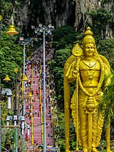 Crowd of Hindus, Batu Caves, Malaysia