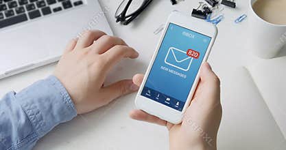Receiving many new messages on the smartphone