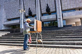 Artist.