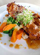 Organic food - chicken chop & vegetables