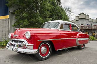 Chevrolet Bel Air 1953 front left view