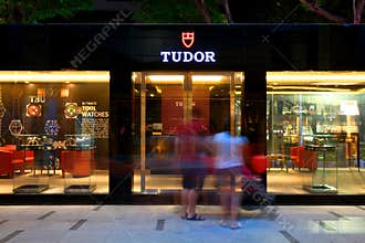 Singapore: Tudor emblematic pop-up store