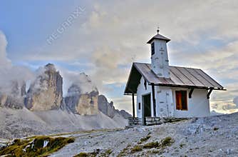 Three peaks Lavaredo chapel