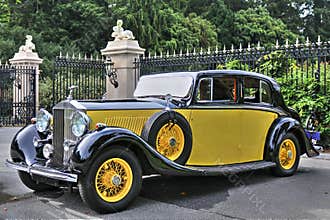 1934 Rolls Royce Phantom II In Yellow