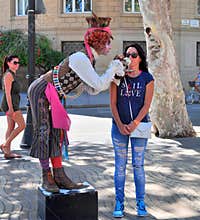 Street Artist Is Trying To Make A Living