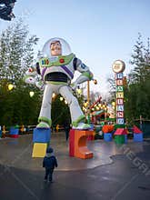 DISNEY Studio PARIS, Buzz lightyear