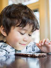 Child using smartphone