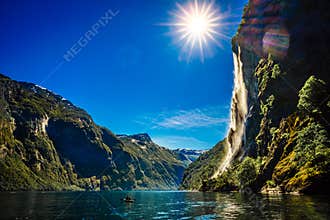 Waterfall Seven Sisters.