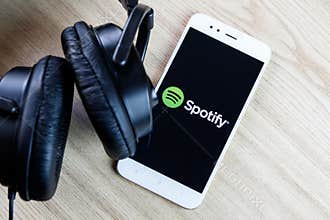 Mobile music application Spotify.