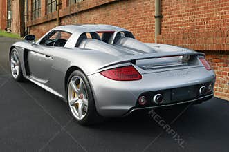 Porsche Carrera GT back corner