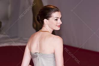 Anne Hathaway