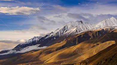 4K Time lapse of sunrise at Pangong lake, Ladakh, Jammu and Kashmi, India