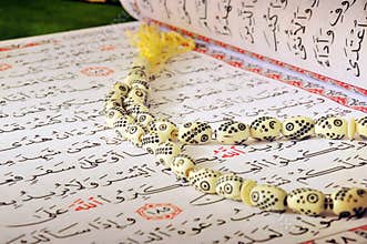 Holy Quran And Rosary