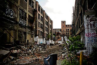 Abandoned Packard Factory 9