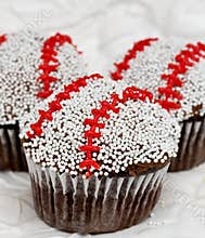 Baseball cupcakes