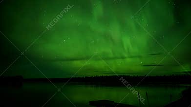 Aurora Borealis over Lake time lapse
