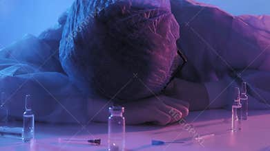 Chemical intoxication pharmaceutist fainted lab