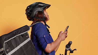 Courier imputing client order in app