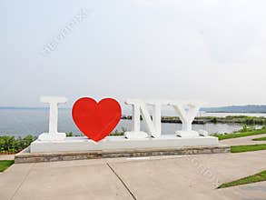 I LOVE NY iconic statue in Geneva on Seneca Lake