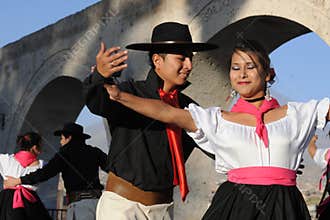 The malambo is a folkloric dance from Argentina that is attributed to the gauchos and native peoples of the Pampas and Patagonian