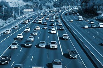 Traffic on the Hollywood 101