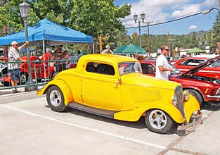 1934 Ford 3 Window Coupe