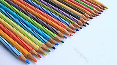 pencil color and brush many colored pencils in table color pencil set for school adult children pencil color for educational