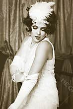 Retro flapper style