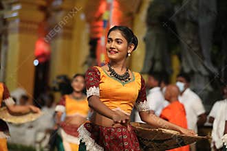 Sri Lanka's Oriental Cultural Dance, Navam Perahera Colombo Hunupita Gangarama Temple.