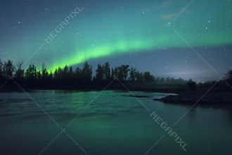 Northern lightrs over the rive