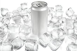 500ml drink in an aluminum on a white background with ice cubes