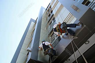 Facade Cleaning- Glass Cleaning Services