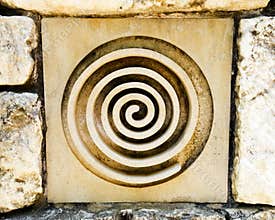 Celtic or goddess symbol