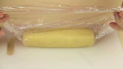 Making Vanilla Cookies 5