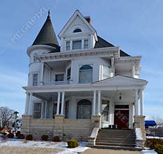Rockford Queen Anne