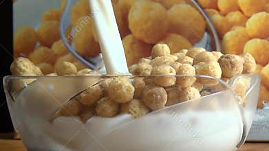 Bowl of Cereal, Milk, Grains, Breakfast Foods