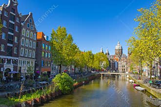 Oudezijds Voorburgwal canal, Amsterdam, Netherlands