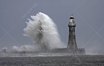 Stomy weather at Roker Lighthouse